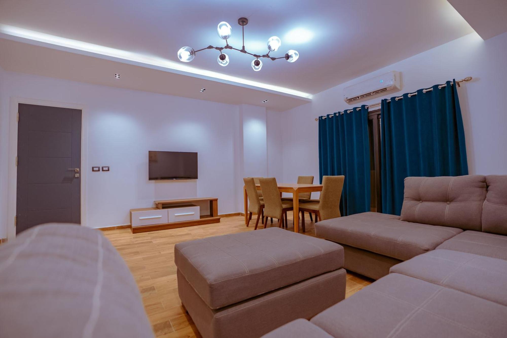 Travelholic New Cairo Residence Екстер'єр фото